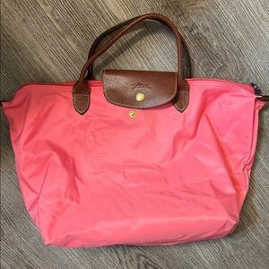 Longchamp Le Pilage top handle M Tote Bag with Brown leather handles